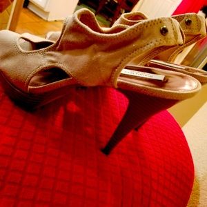 Beautiful Vera Wang Sling Backs.